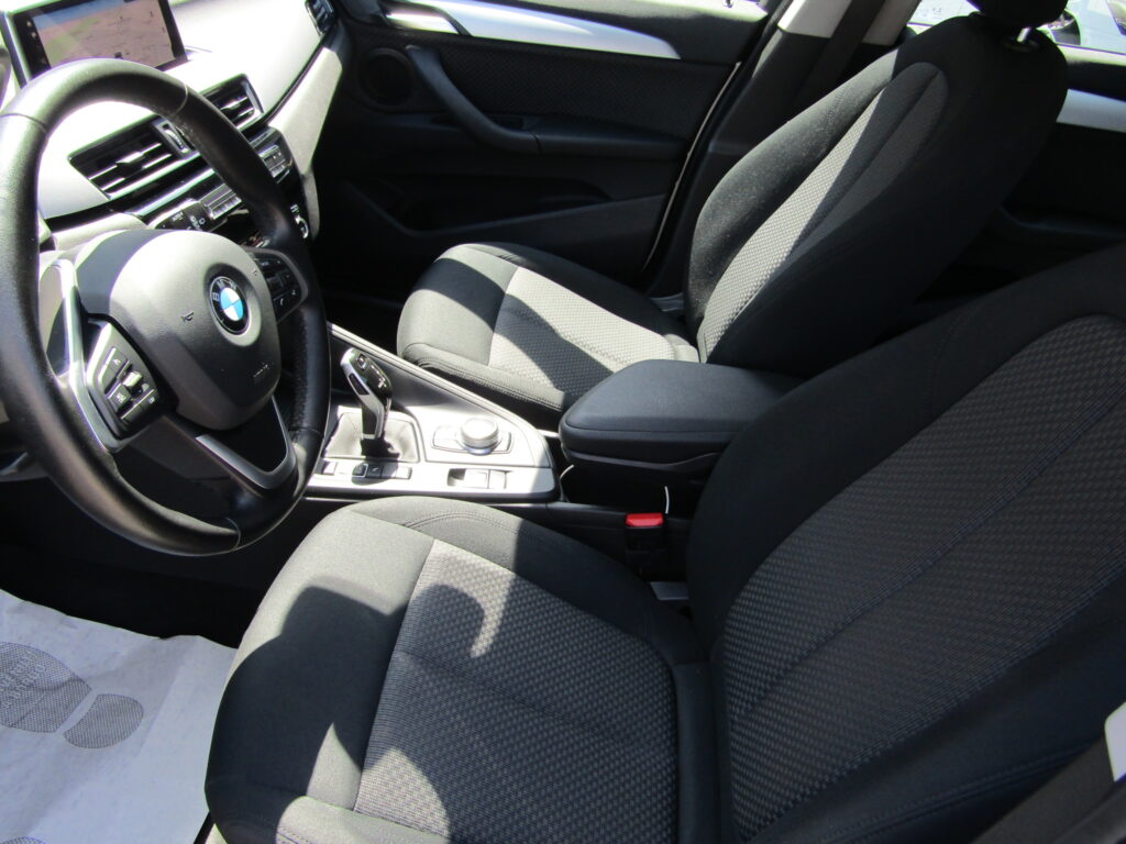 BMW X1 18d Xdrive CAMBIO AUTO,FULL LED,NAVI,CERCHI 17,FULL
