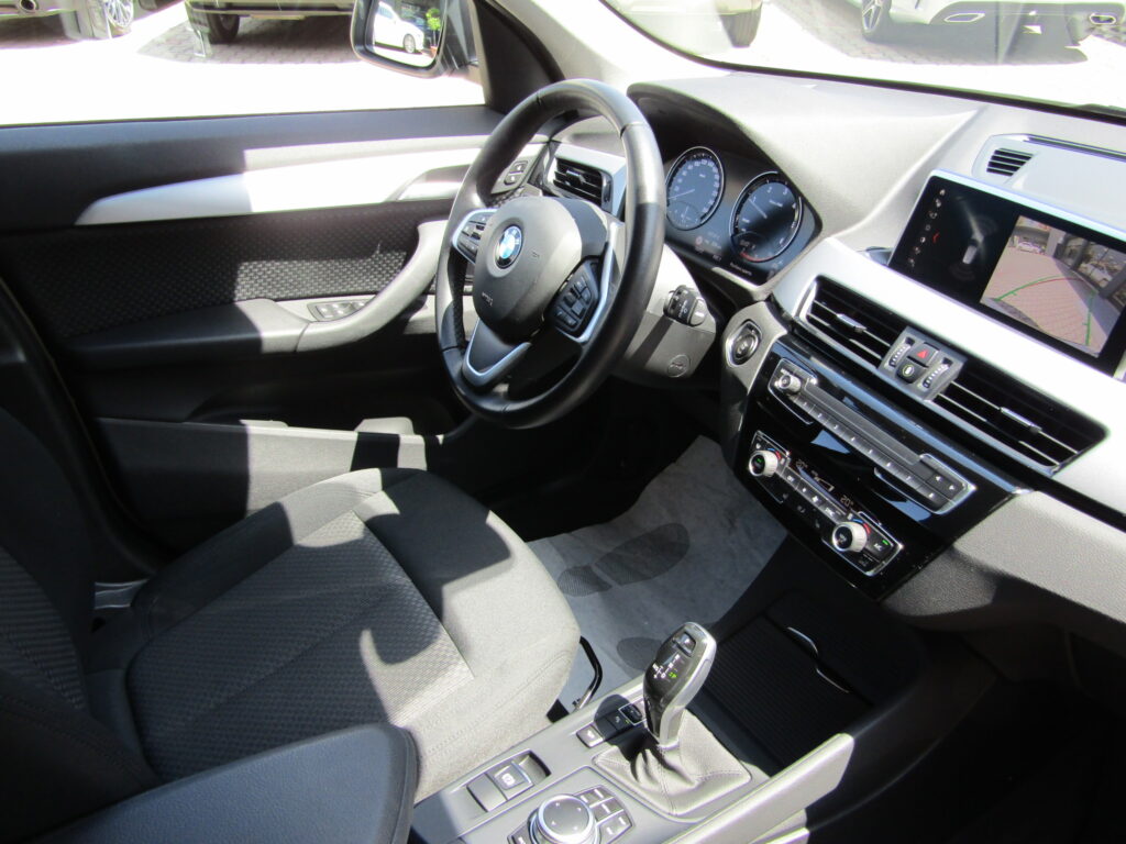 BMW X1 18d Xdrive CAMBIO AUTO,FULL LED,NAVI,CERCHI 17,FULL
