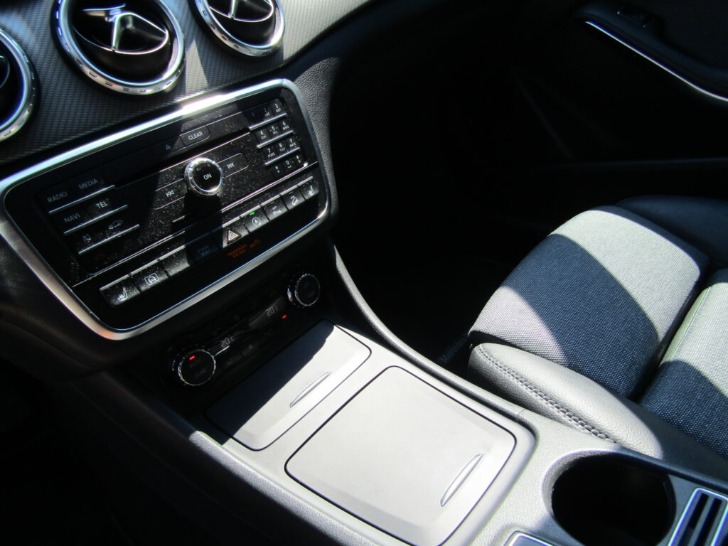 Mercedes-Benz GLA 220 d 4x4 CAMBIO AUTO,NAVI,XENO,CERCHI 17,SENSORI,FULL