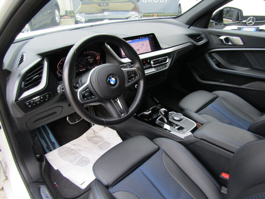 BMW 118 BZ Msport CAMBIO AUTO,LED,NAVI,CERCHI 17,KEYLESS,TELECAMERA