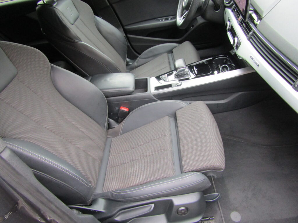 Audi A4 40 TDI 4X4 S LINE X2,CERCHI 19,NAVI,LED,CARPALY,FULL