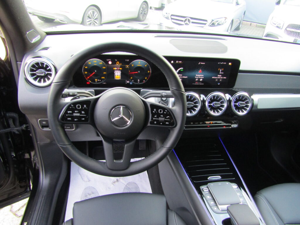 Mercedes-Benz GLB 200 d 4X4 SPORT,NAVI,LED,BURMESTER,LED,CERCHI 17,FULL