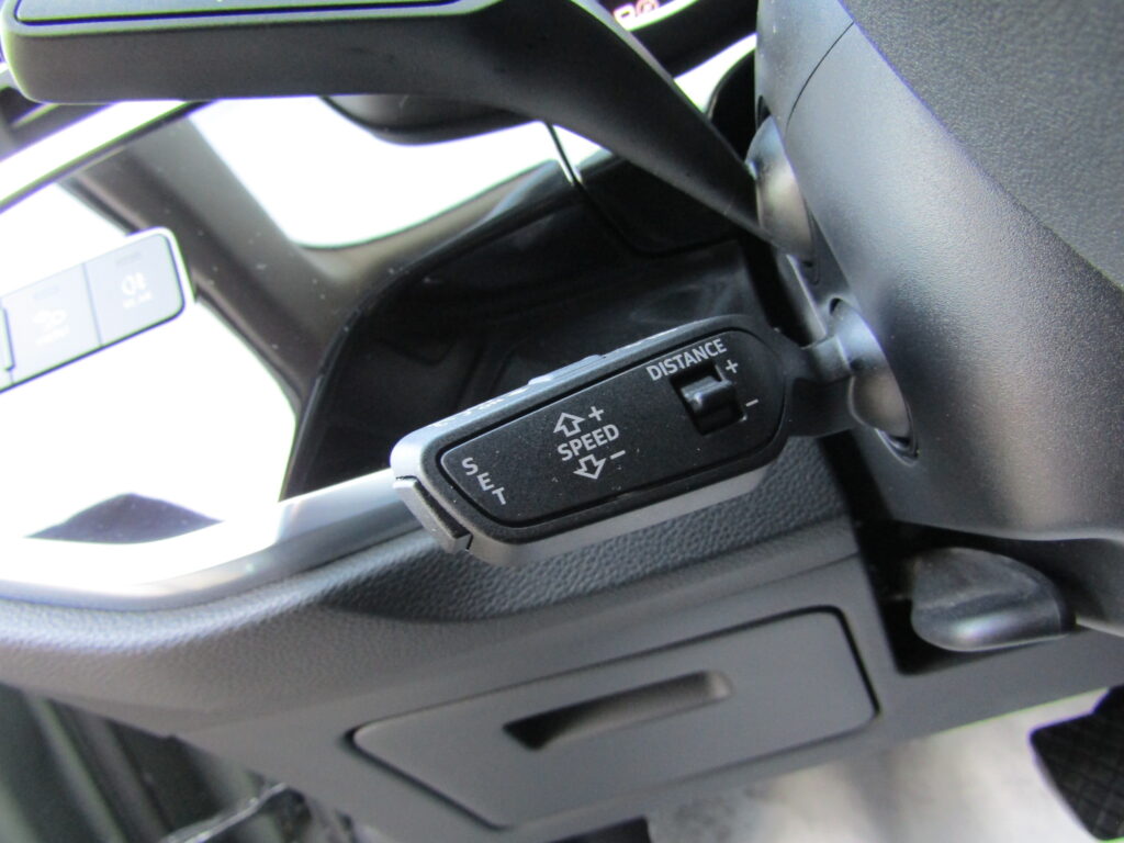 Audi Q3 35 TDI CAMBIO AUTO,CERCHI 18,NAVI,LED,SENSORI,ACC,KEYLESS