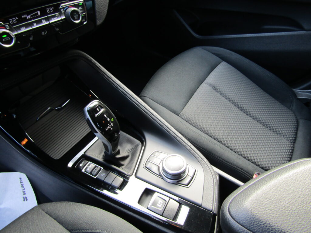 BMW X2 Sdrive 18d CAMBIO AUTO,NAVI,LED,SENSORI,AZIENDALE,KM 69.000