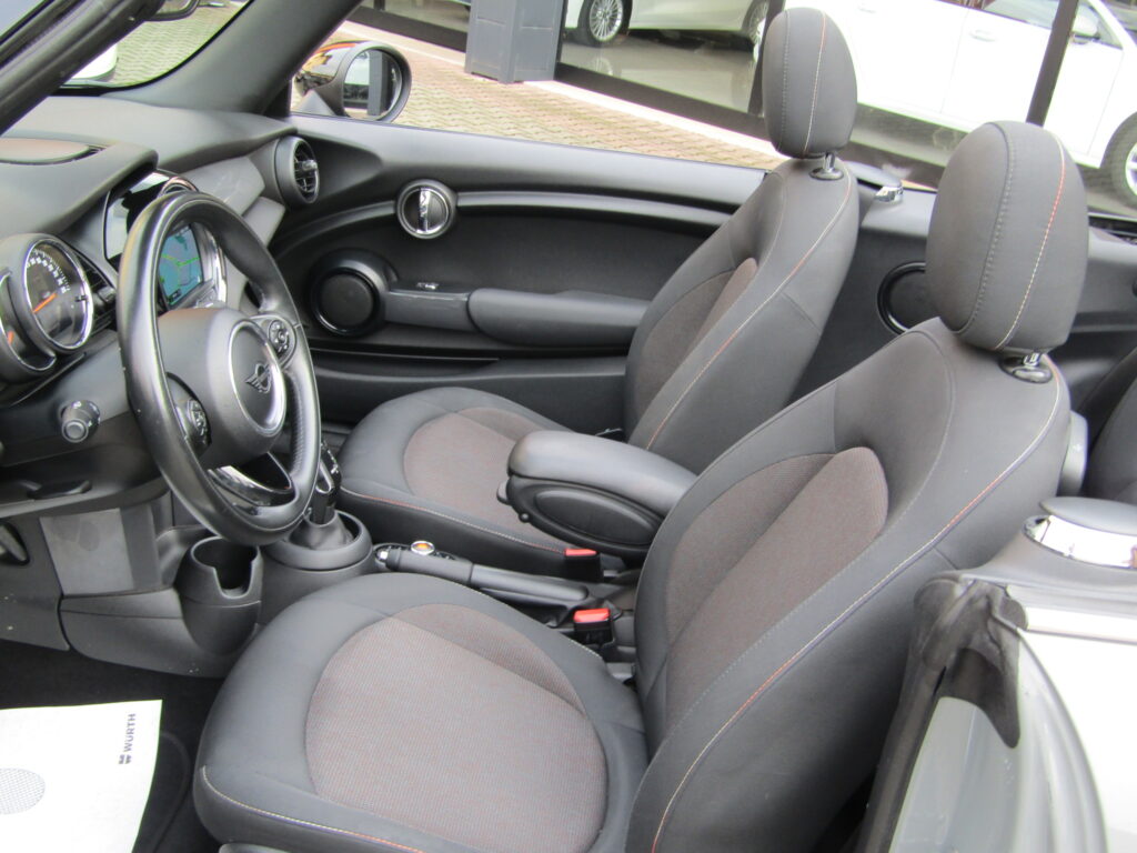 MINI Cooper Cabrio 1.5 BZ CAMBIO AUTO,FULL LED,NAVI,SENSORI,CERCHI 16,KM 50.000