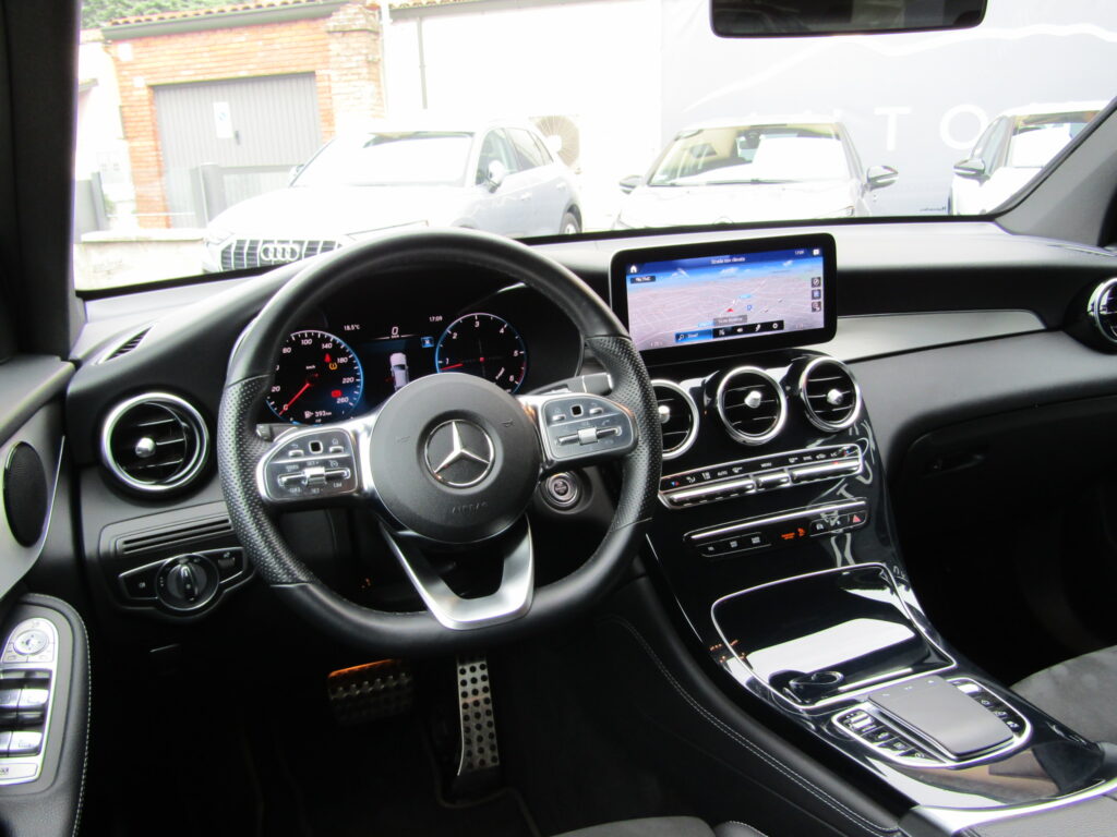 Mercedes-Benz GLC 200 d COUPE PREMIUM AMG,NIGHT PACK,CERCHI 19,NAVI,LED
