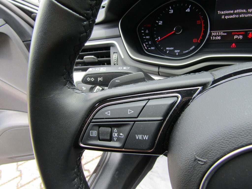 Audi A4 40 TDI MHEV SW,CAMBIO AUTO,CERCHI 17,CARPLAY,FULL,KM 30.000