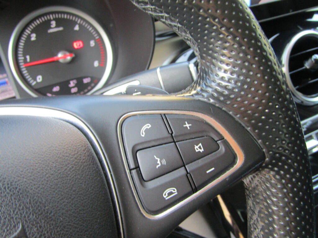 Mercedes-Benz GLC 220 d 4X4 SPORT CAMBIO AUTO,NAVI,FULL LED,CERCHI 18