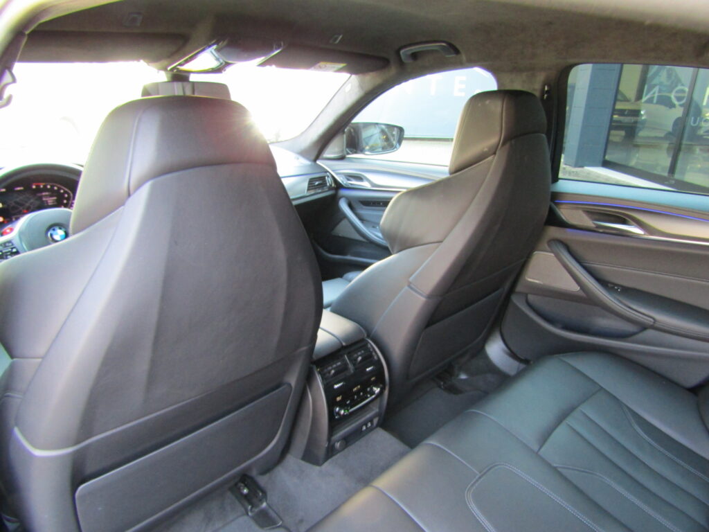 BMW M5 4.4 V8 600 CV,CARBOCERAMICI,M DRIVE PACK,NAVI,LED,FULL