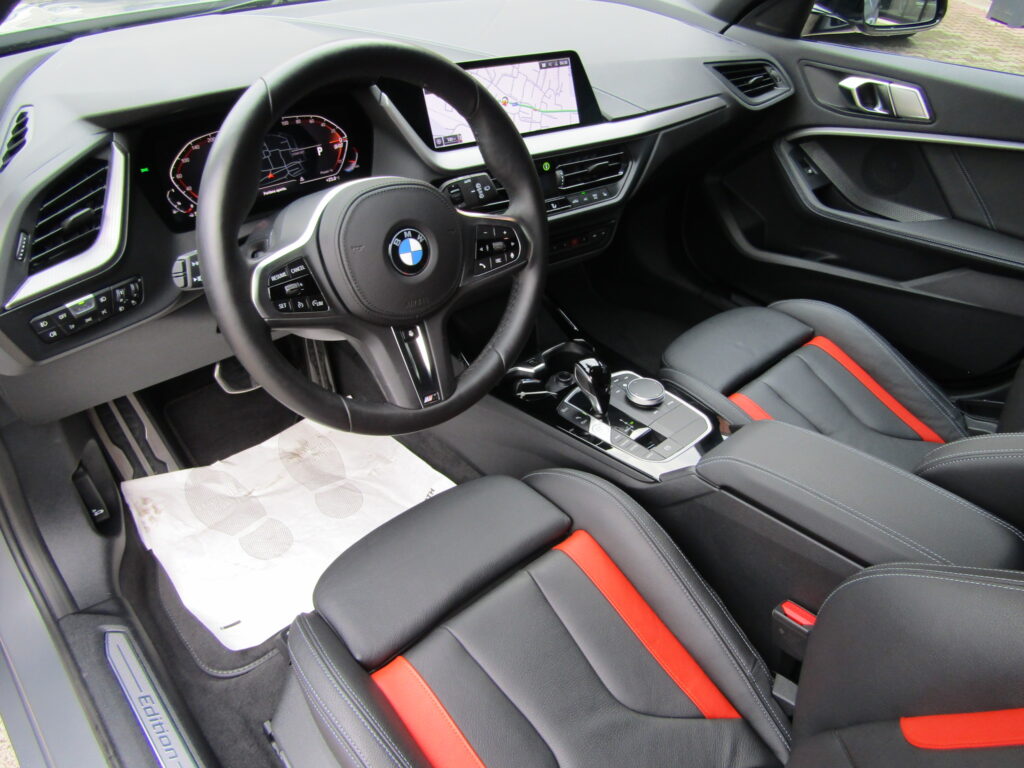 BMW 118 BZ Msport CAMBIO AUTO,CERCHI 18,SEDILI GUSCIO,NAVI,LED,FULL