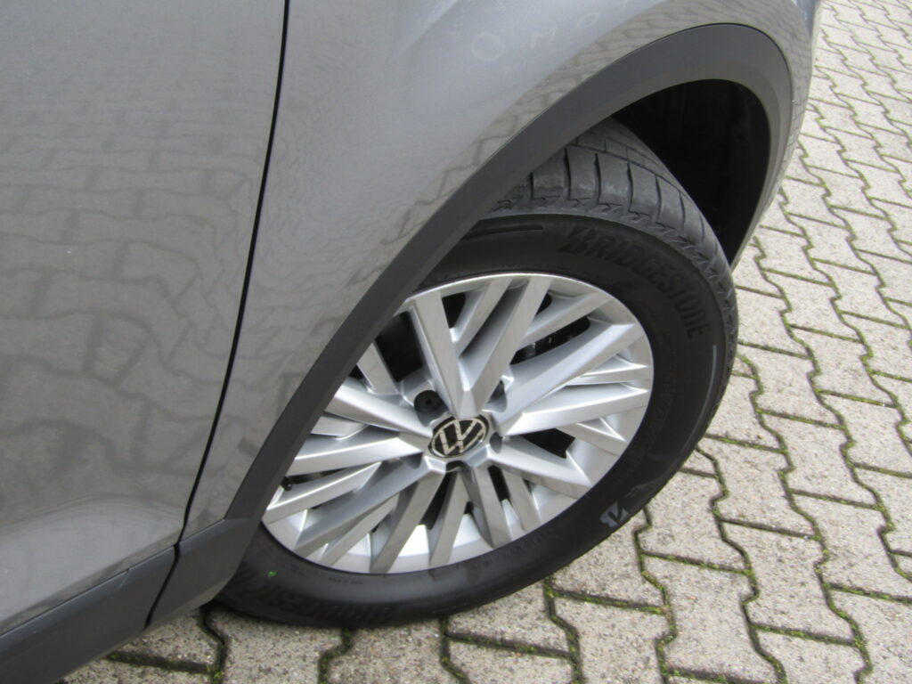 Volkswagen T-Roc 1.5 BZ 150CV MANUALE,LED,CERCHI 16,CARPLAY,ACC,FULL,KM 31.000