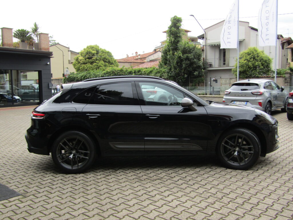 Porsche Macan 2.0 T 265 CV,CERCHI 20,ACC,LED,NAVI,KEYLESS,FULL