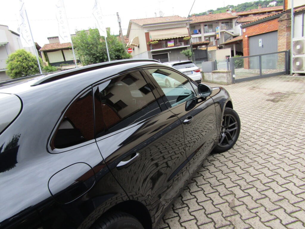 Porsche Macan 2.0 T 265 CV,CERCHI 20,ACC,LED,NAVI,KEYLESS,FULL