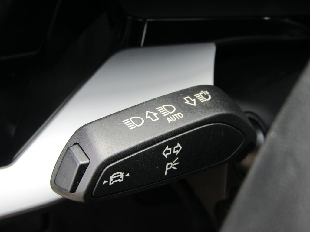 Audi A3 1.5 BENZ SPORT,AUTO,LED,CERCHI,CAR PLAY,CAMERA