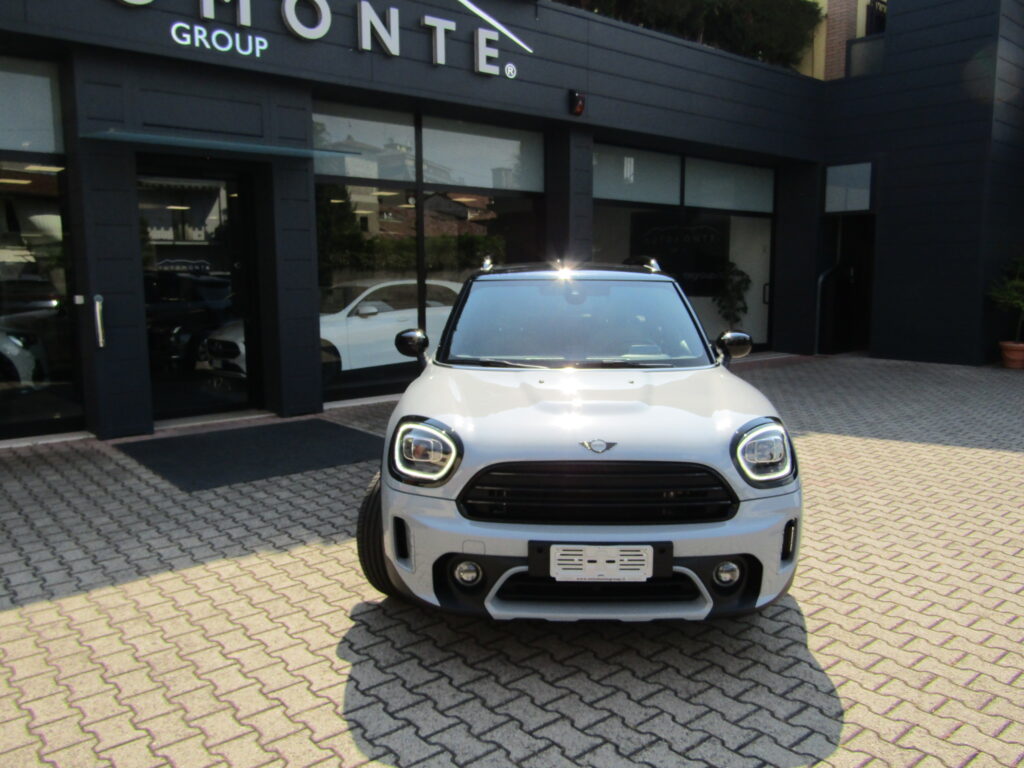 MINI Cooper Countryman 1.5 BZ UNTAMED CAMBIO AUTO,CERCHI 18,LED,NAVI,FULL