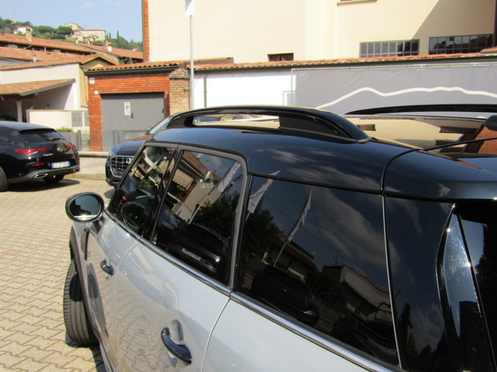 MINI Cooper Countryman 1.5 BZ UNTAMED CAMBIO AUTO,CERCHI 18,LED,NAVI,FULL