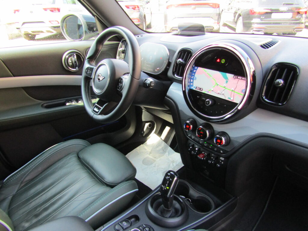 MINI Cooper Countryman 1.5 BZ UNTAMED CAMBIO AUTO,CERCHI 18,LED,NAVI,FULL