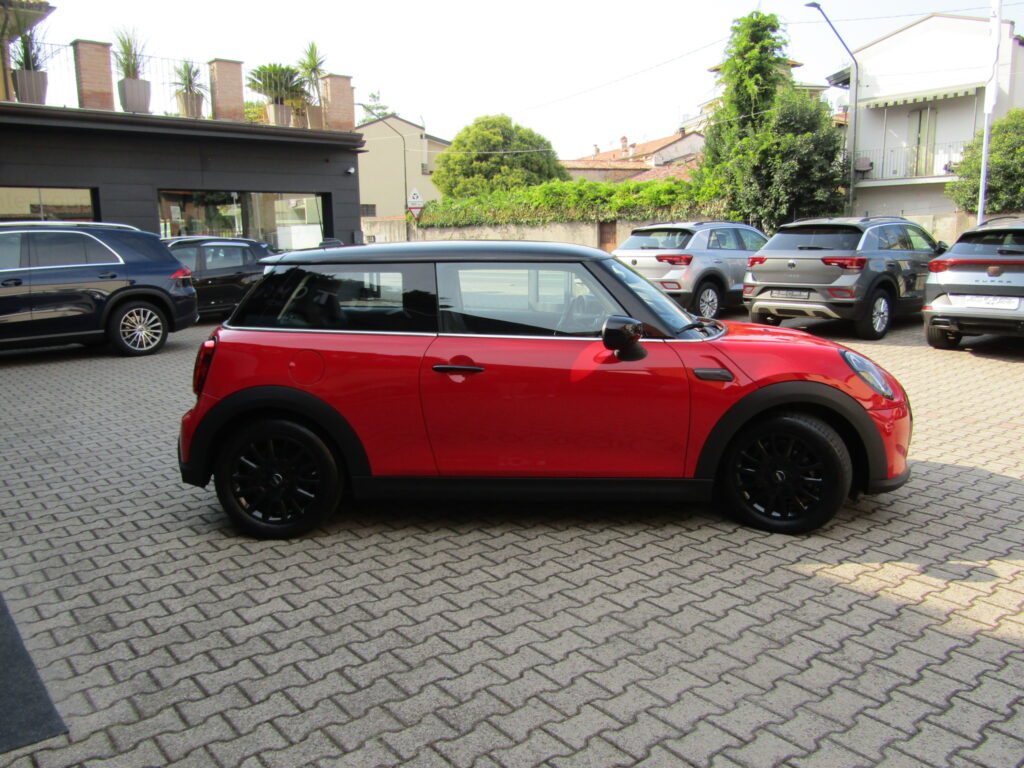 MINI Cooper 1.5 BZ 3 PORTE CAMBIO AUTO,LED,CARPLAY,CERCHI 16,AZIENDALE