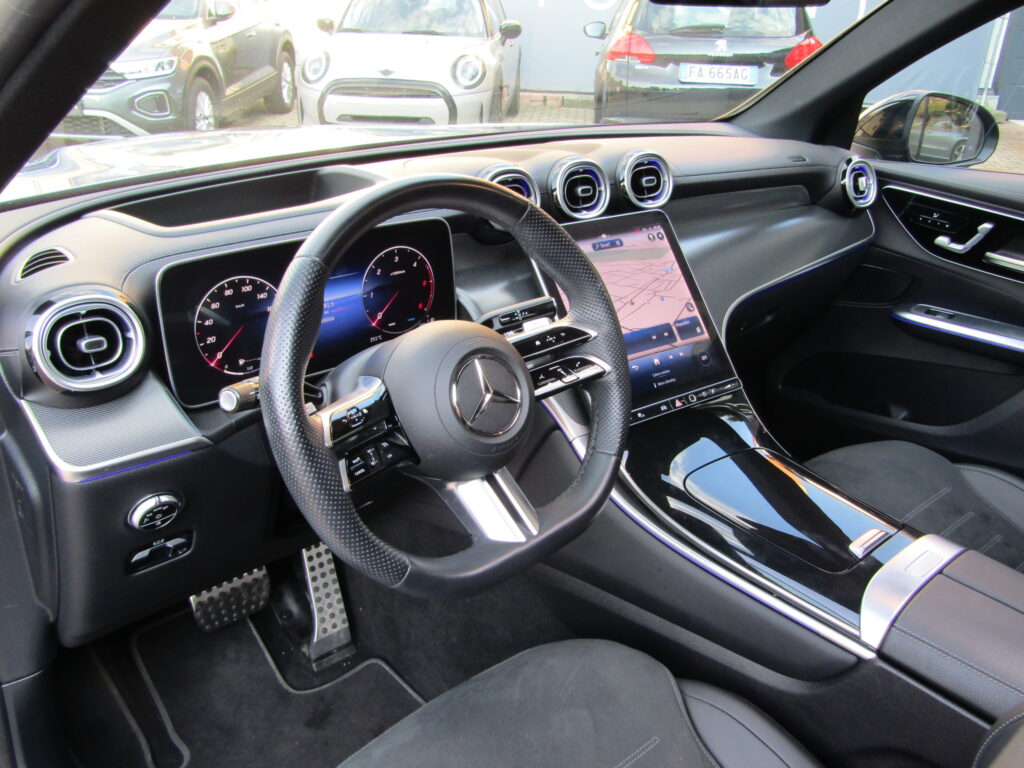 Mercedes-Benz GLC 220 d MHEV PREMIUM AMG,CERCHI 20,DIGITAL,TETTO,360,FULL