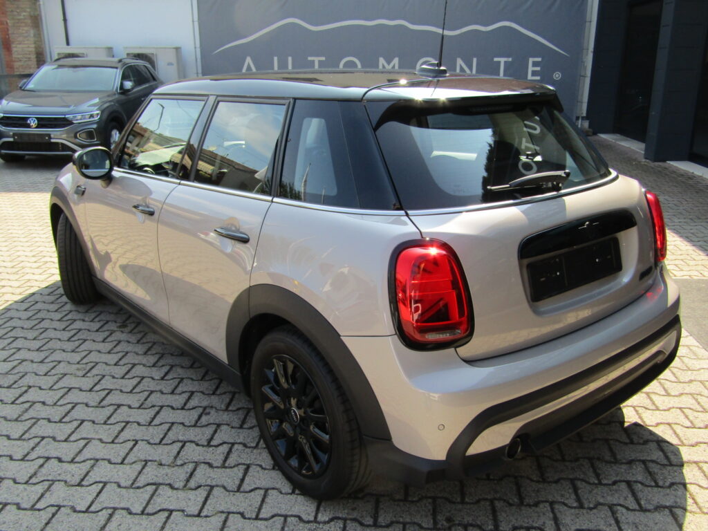 MINI Cooper 1.5 BZ 5 PORTE CAMBIO AUTO,NAVI,LED,TELECAMERA,FULL,KM 18.000