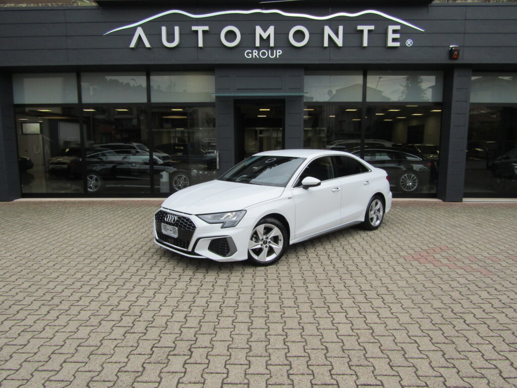 Audi A3 SEDAN 35 BZ.150 CV MHEV S-LINE,CAMBIO AUTO,CARPLAY