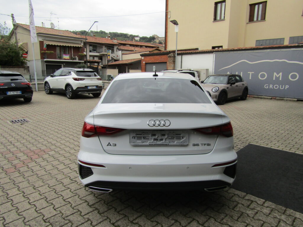 Audi A3 SEDAN 35 BZ.150 CV MHEV S-LINE,CAMBIO AUTO,CARPLAY