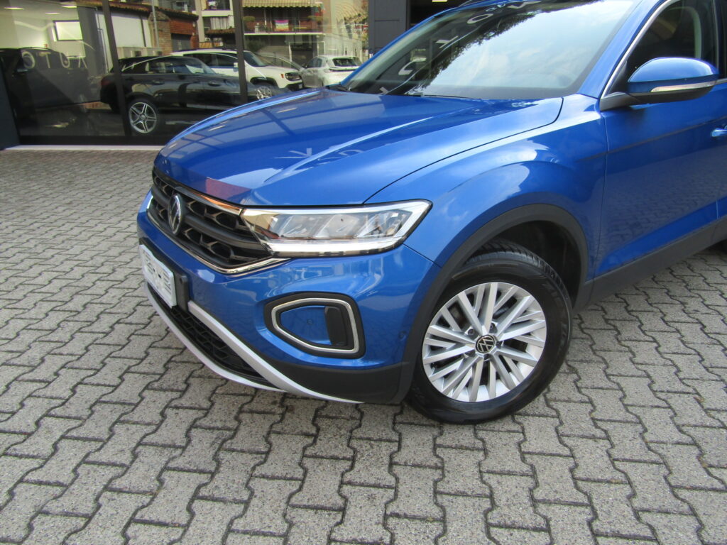 Volkswagen T-Roc 1.5 BZ 150 CV CAMBIO AUTO,LED,CARPLAY,SENSORI,FULL