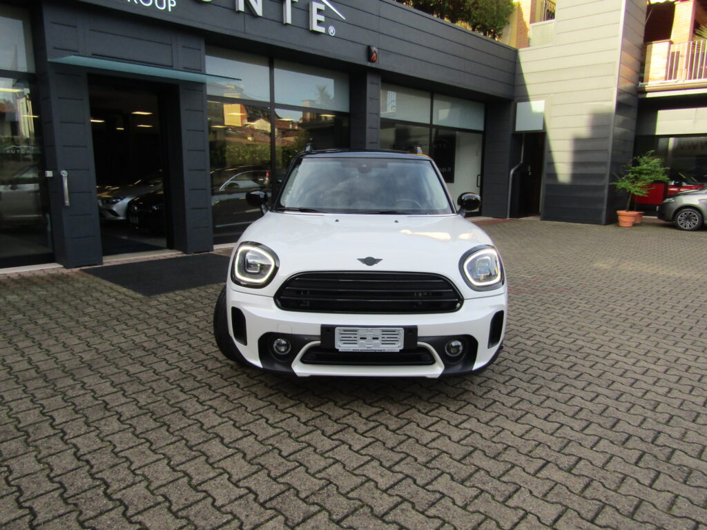 MINI Cooper Countryman 1.5 BZ CAMBIO AUTO,CERCHI 17,NAVI,LED,SENSORI,FULL