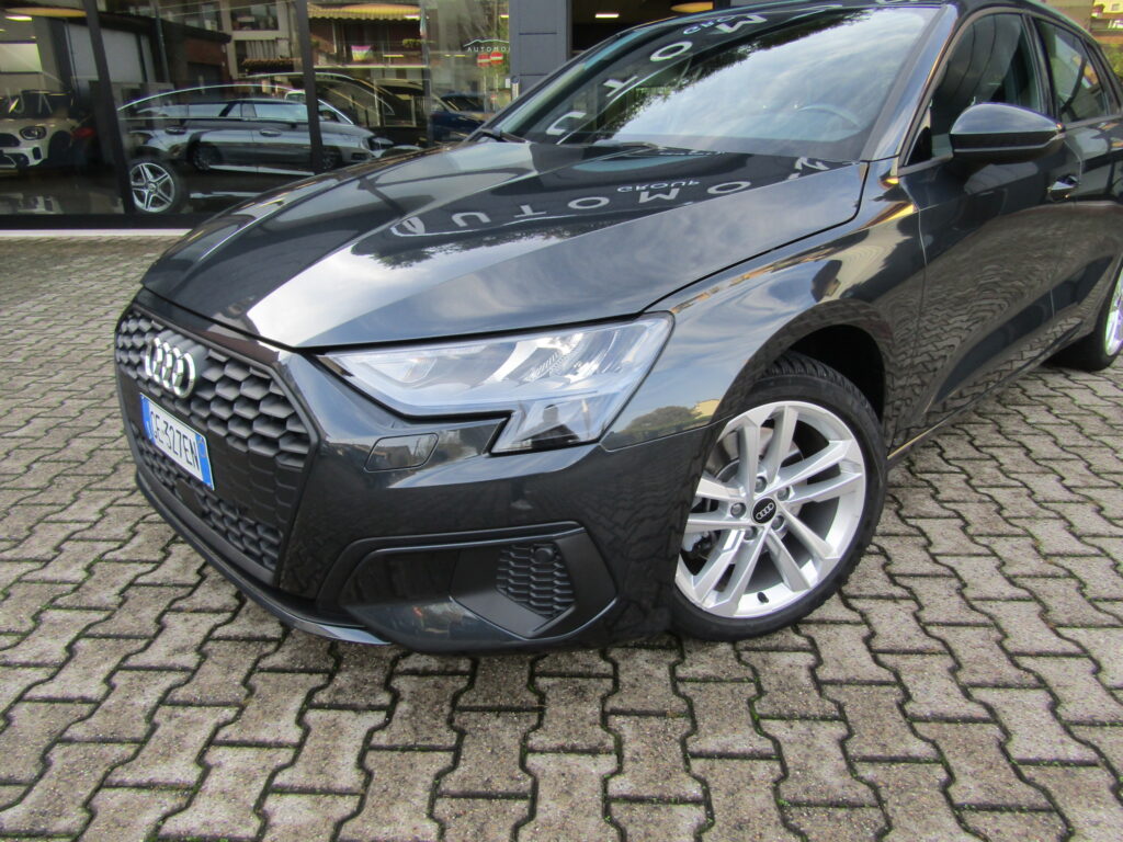 Audi A3 SPB 35 TDI CAMBIO AUTO,CERCHI 17,NAVI,SENSORI POST