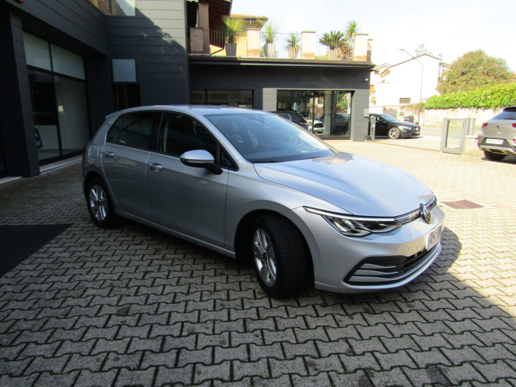 Volkswagen Golf 1.5 BZ 130 CV MANUALE,SENSORI,CARPLAY,CERCHI 16