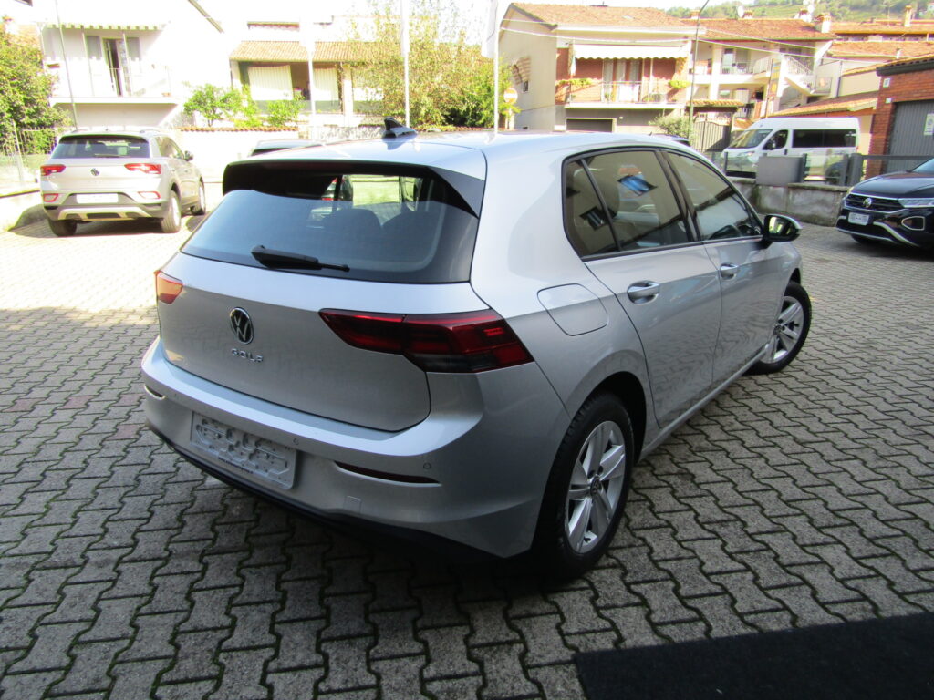 Volkswagen Golf 1.5 BZ 130 CV MANUALE,SENSORI,CARPLAY,CERCHI 16