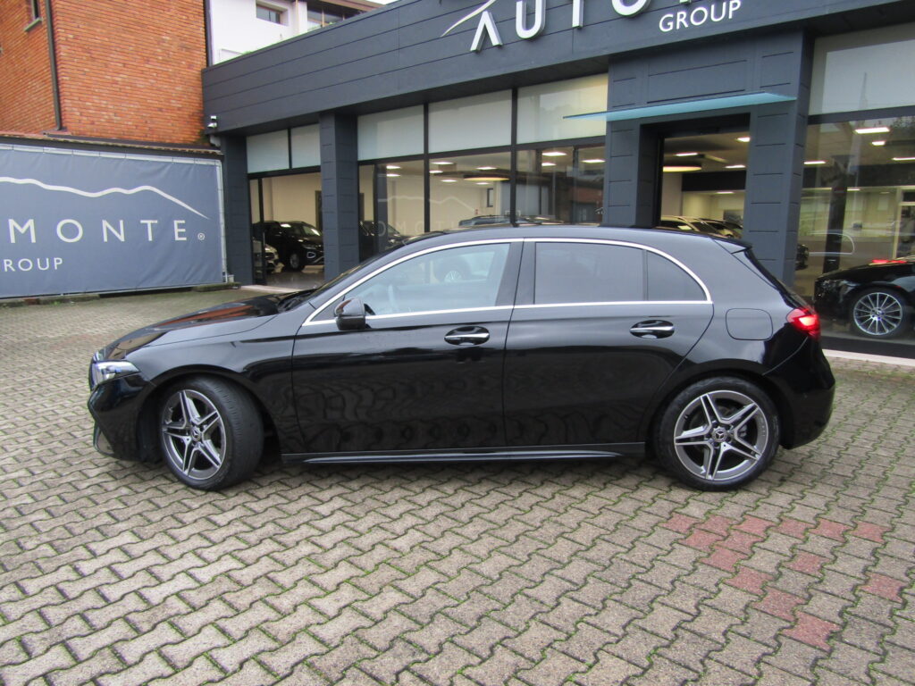 Mercedes-Benz A 200 d PREMIUM AMG AUTO,BLIND SPOT,MULTIBEAM LED,KEYLES