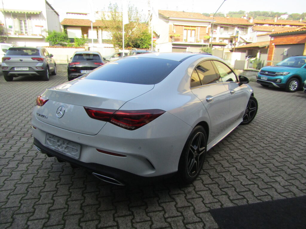 Mercedes-Benz CLA 200 d PREMIUM AMG AUTO,NIGHT PACK,MULTIBEAM LED,BLIND