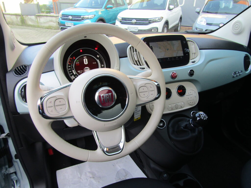 Fiat 500 1.0 HYBRID DOLVEVITA 70CV,NEOPATENTATI,CERCHI 15