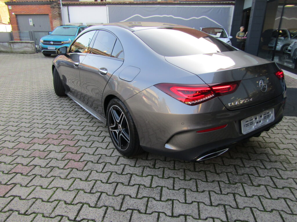 Mercedes-Benz CLA 200 d PREMIUM AMG AUTO,MULTIBEAM LED,PACK NIGHT,TELEC