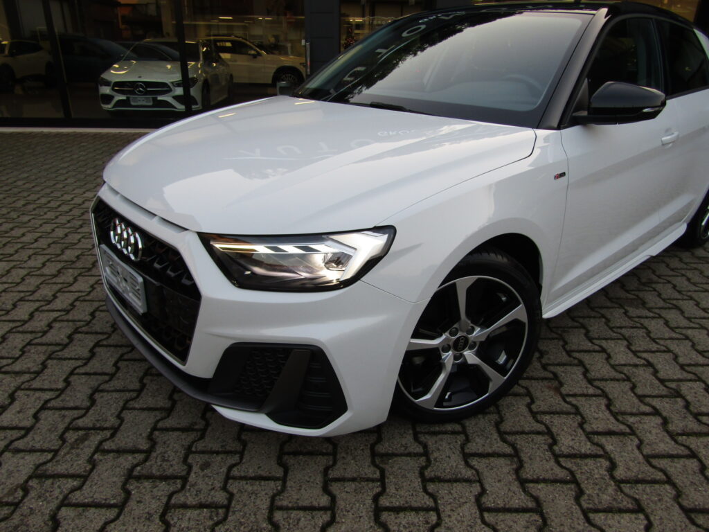 Audi A1 SPB 30 1.0 SLINE STRONIC 110CV,CERCHI 17,CARPLAY