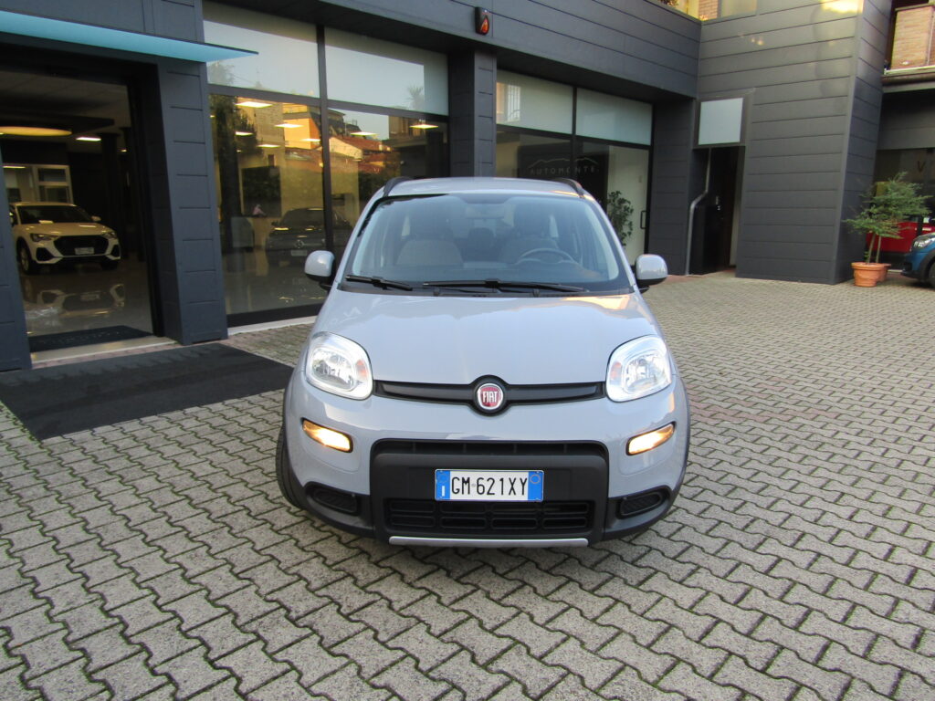 Fiat Panda 1.0 HYBRID CITY LIFE 5 POSTI,NEOPATENTATI,CLIMA