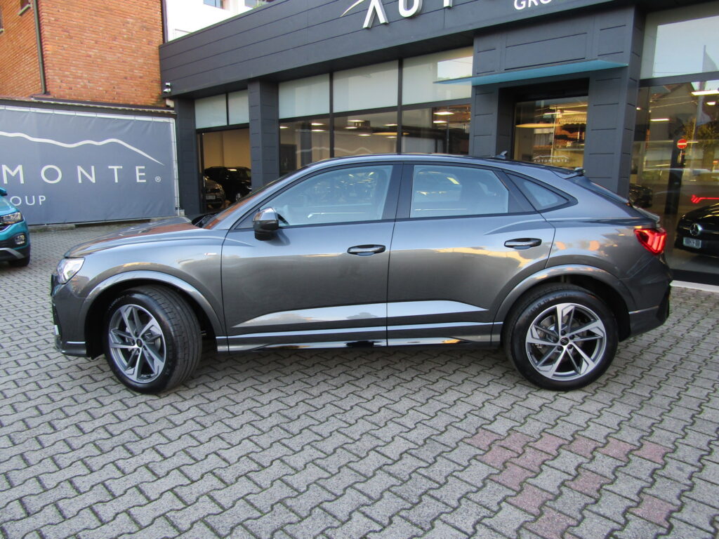 Audi Q3 SPB 40 TDI SLINE QUATTRO,CERCHI 19,LED,CARPLAY,FUL