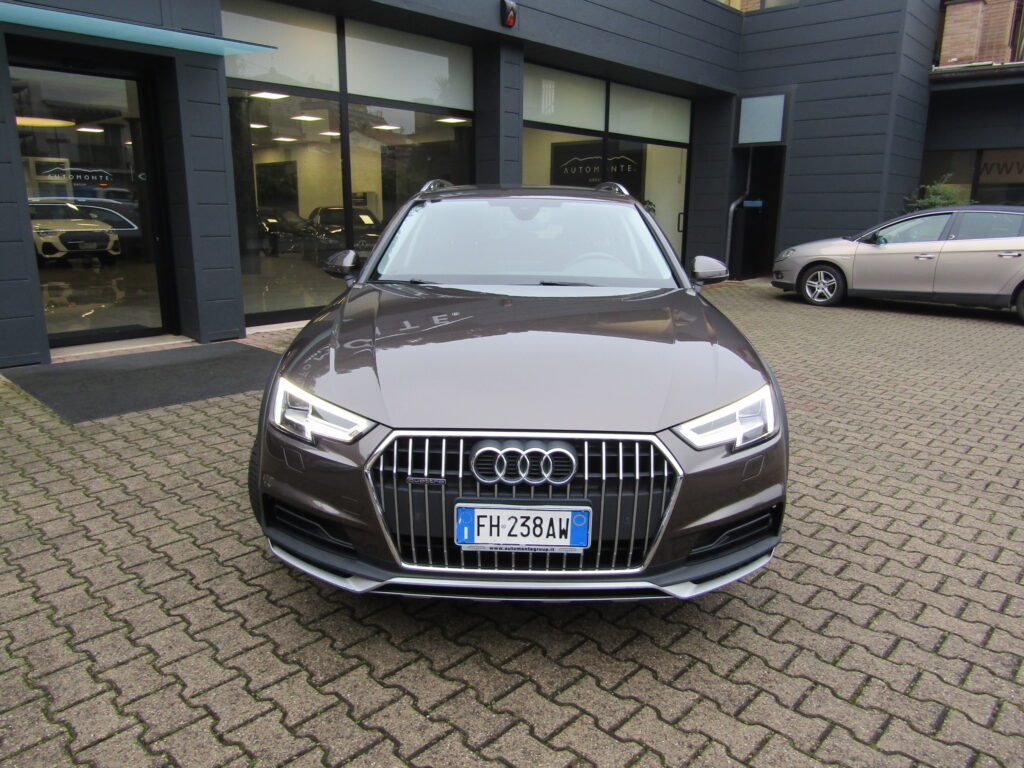 Audi A4 allroad 2.0 TDI BUSINESS 163CV S-TRONIC,CERCHI 18,NAVI,LED