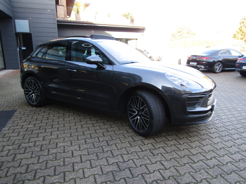 Porsche Macan 2.0 T 265CV,CERCHI 21,TETTO,PELLE,ACC,GANCIO ELET.